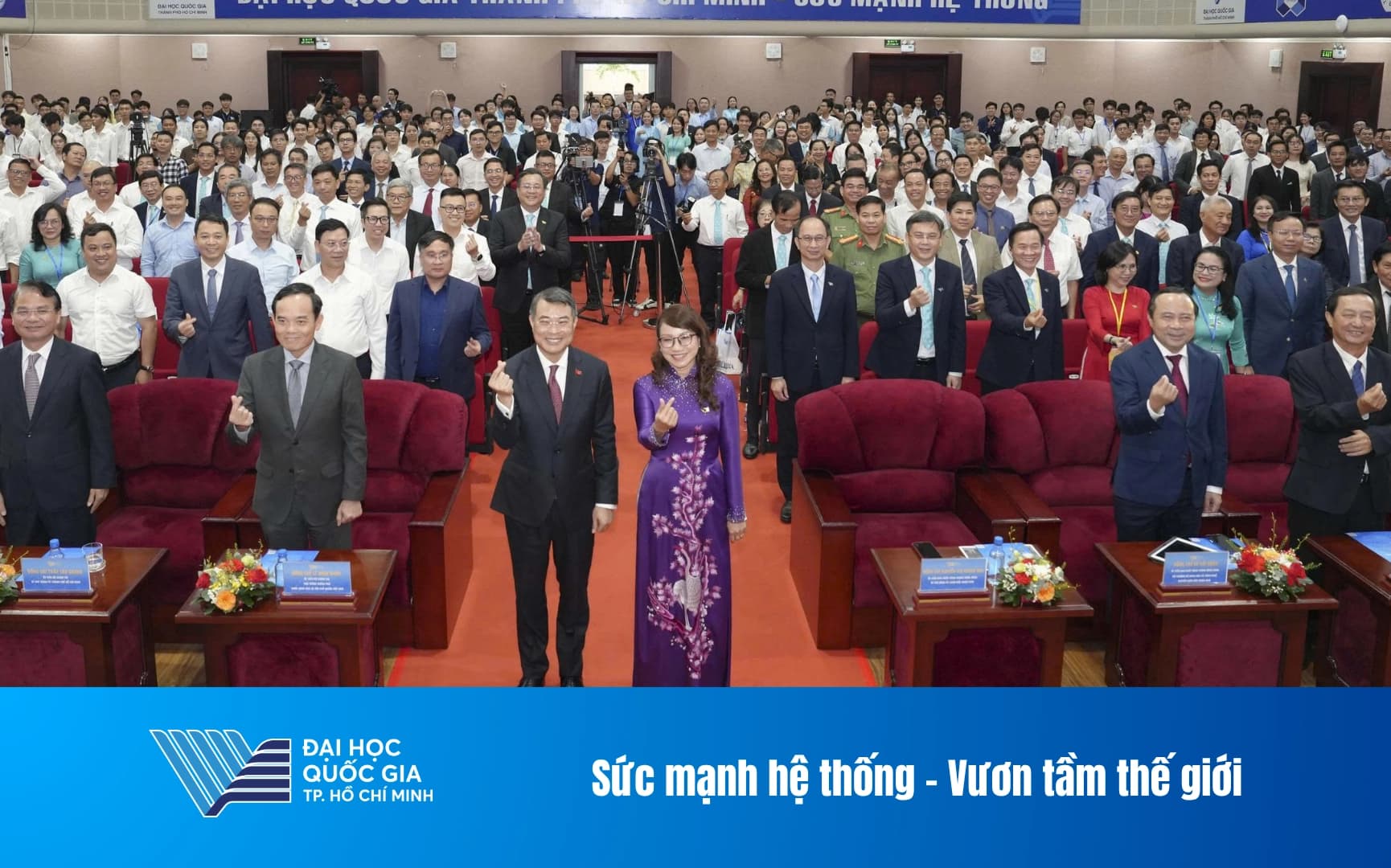 Lễ Khai khóa ĐHQG-HCM năm 2026: Khát vọng tự chủ công nghệ chiến lược bằng nhân tài Việt Nam