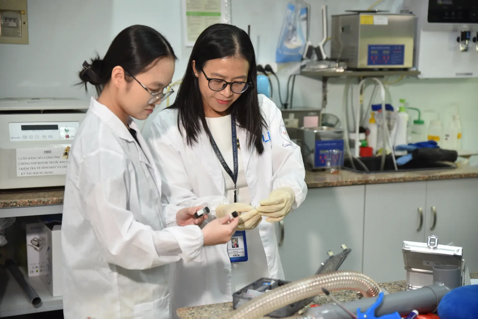 GS.TS Trần Thị Thanh Vân: “Tương lai luôn rộng mở cho những người dám ước mơ và kiên trì” - Gallery 1