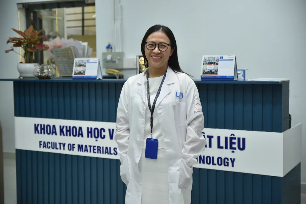 GS.TS Trần Thị Thanh Vân: “Tương lai luôn rộng mở cho những người dám ước mơ và kiên trì” - Gallery 2