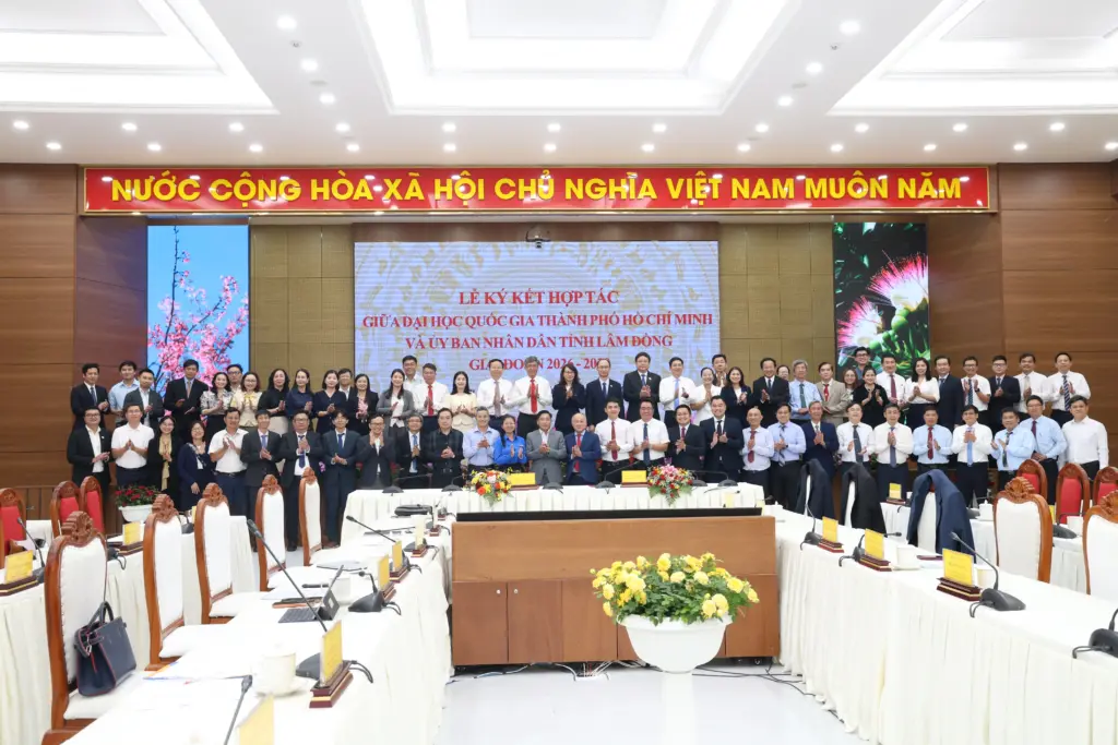 ĐHQG-HCM hợp tác với UBND tỉnh Lâm Đồng thúc đẩy khoa học công nghệ, đổi mới sáng tạo và phát triển nguồn nhân lực - Gallery 2
