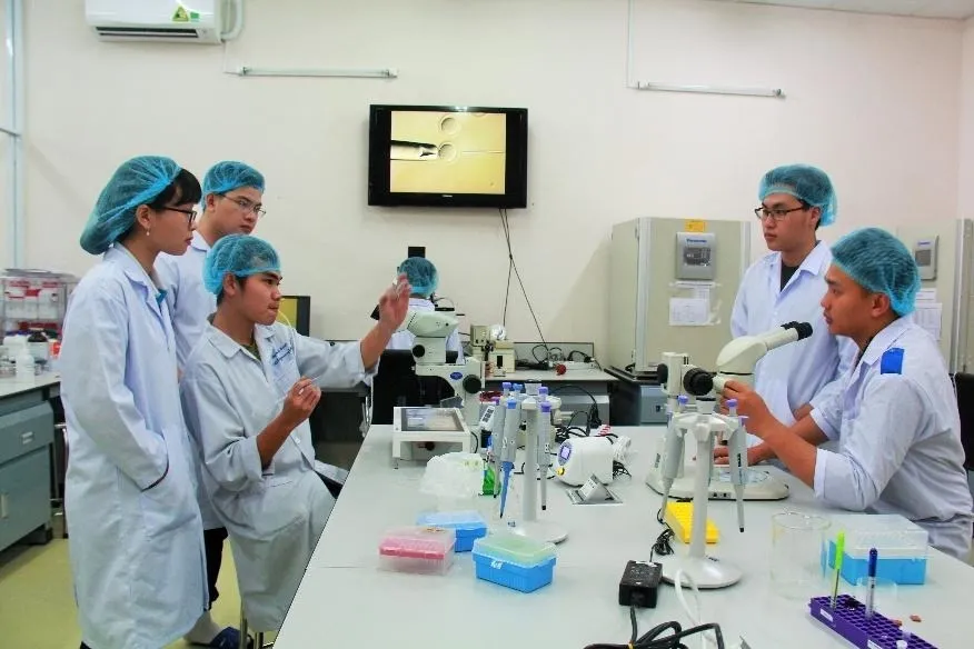 10 nhà khoa học trúng tuyển Chương trình VNU350 đợt 1, năm 2026 - Gallery 2