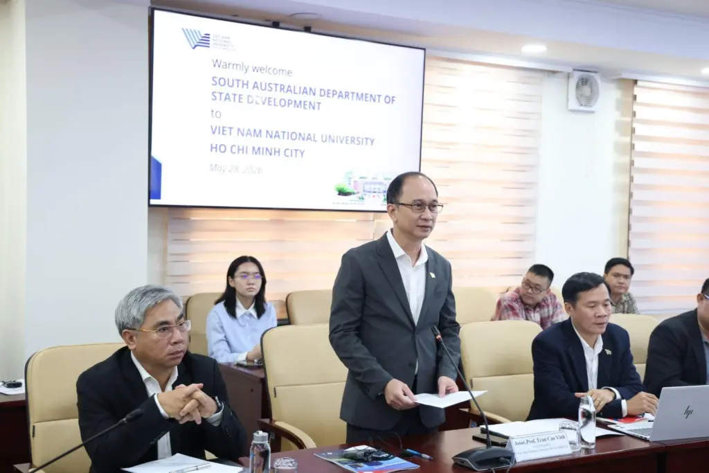 ĐHQG-HCM làm việc với Bộ Phát triển bang Nam Úc và Becamex về đổi mới sáng tạo và phát triển xanh - Gallery 2