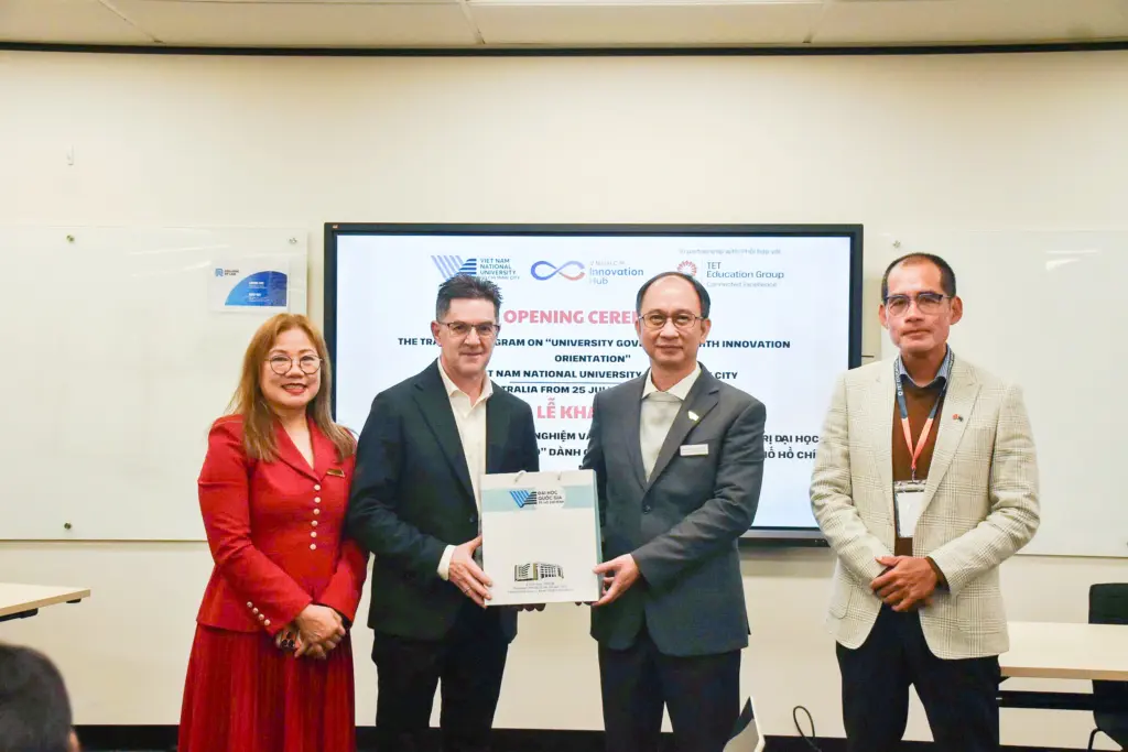 ĐHQG-HCM học tập kinh nghiệm quản trị đại học và đổi mới sáng tạo tại Australia - Gallery 4