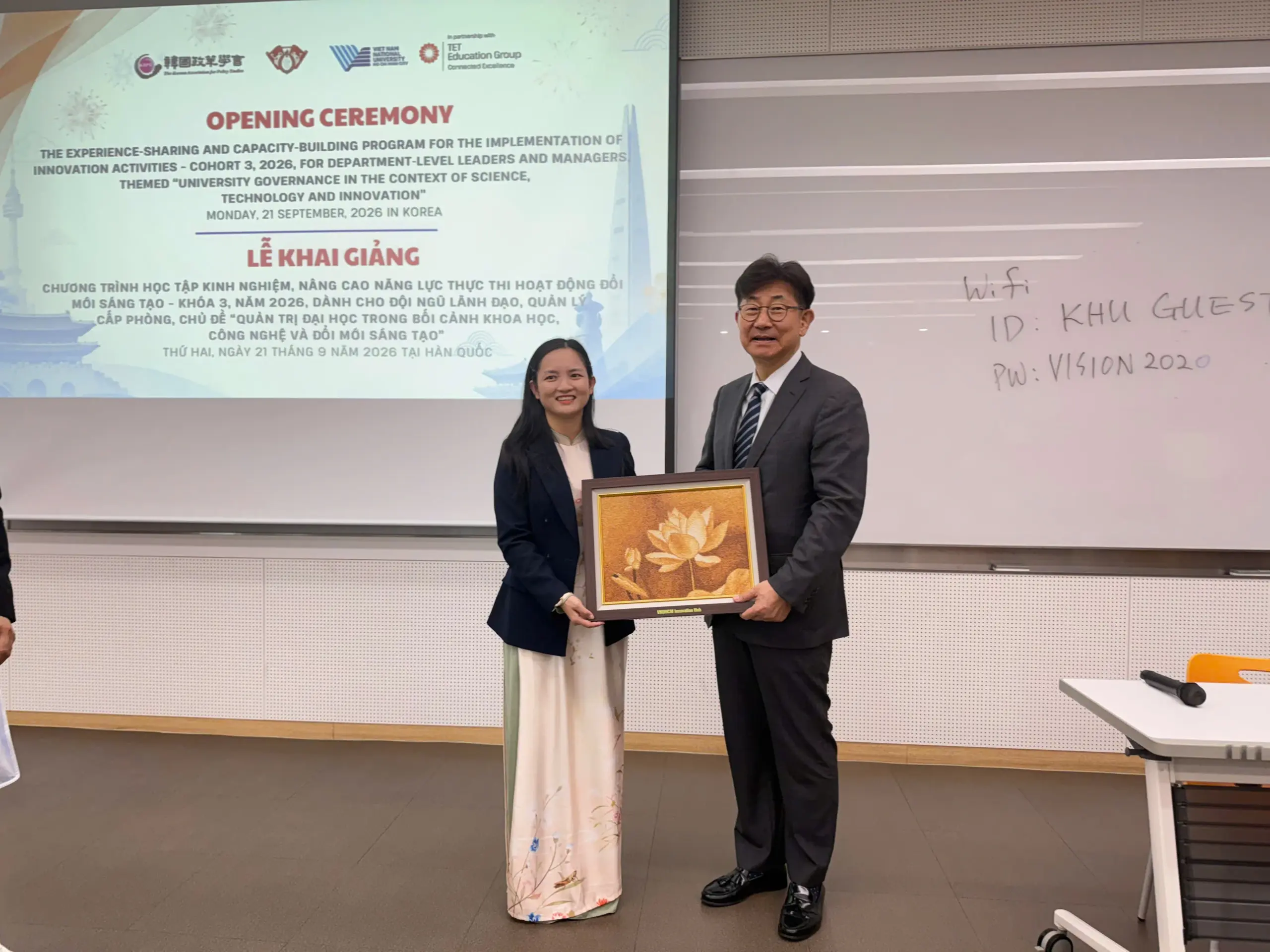 ĐHQG-HCM học tập kinh nghiệm quản trị đại học và đổi mới sáng tạo tại Hàn Quốc - Gallery 3