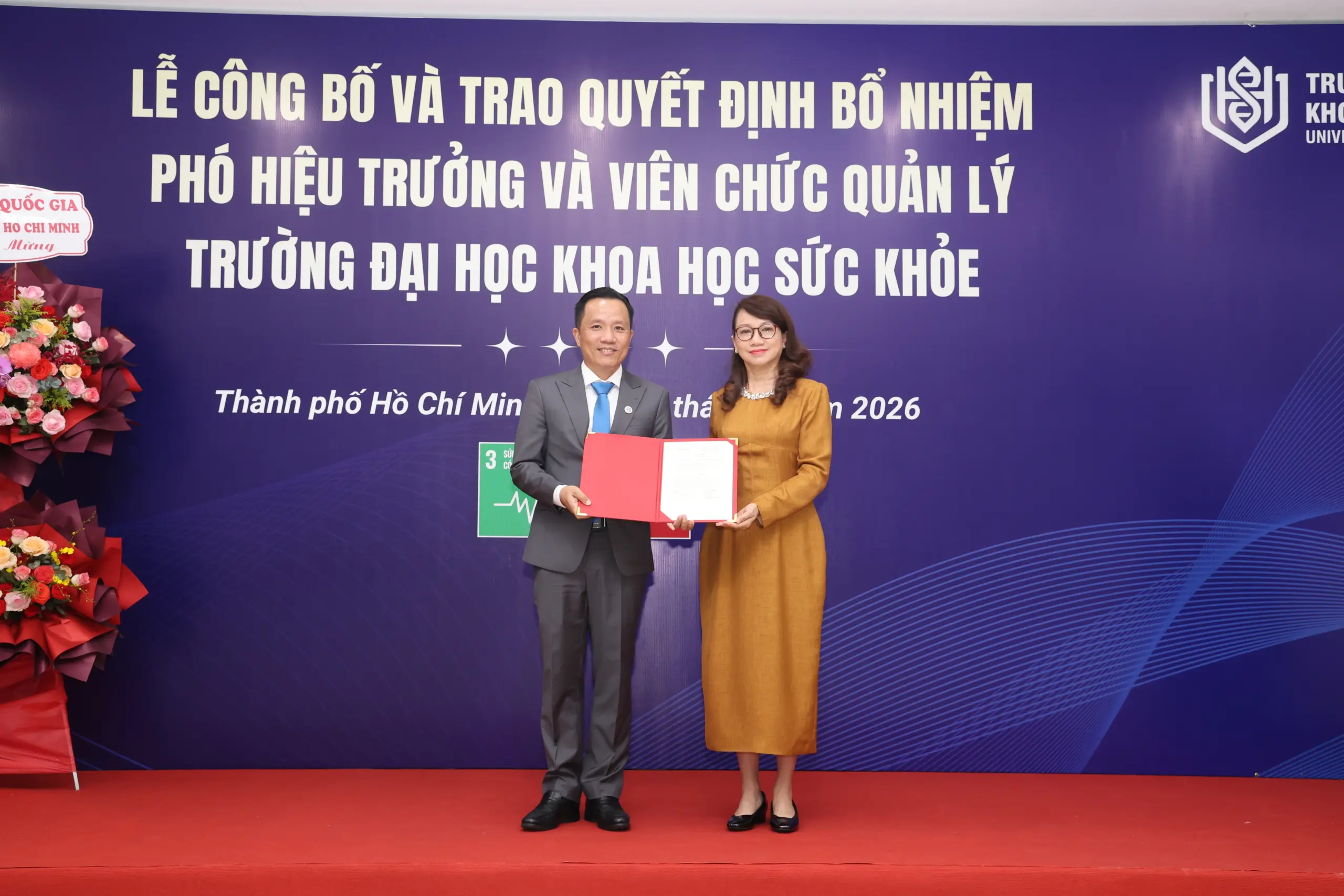 Tân Phó Hiệu trưởng Trường ĐH Khoa học Sức khoẻ được kỳ vọng góp sức xây dựng bệnh viện mang thương hiệu ĐHQG-HCM - Gallery 2