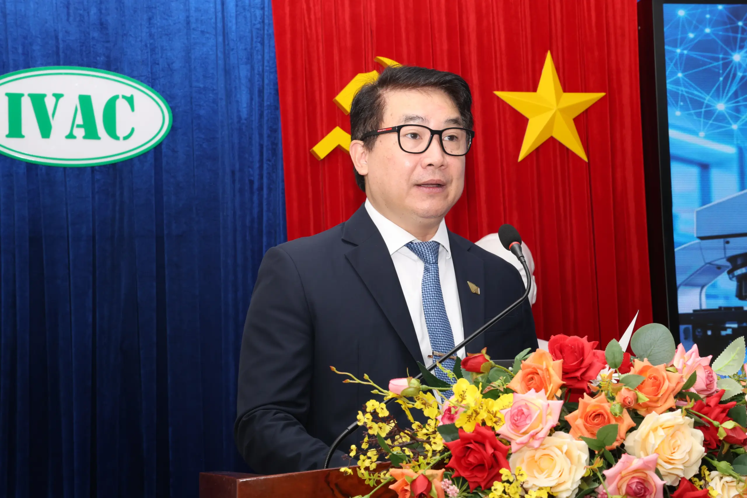 ĐHQG-HCM thúc đẩy hợp tác nghiên cứu, phát triển vắc xin phục vụ sức khỏe cộng đồng - Gallery 3