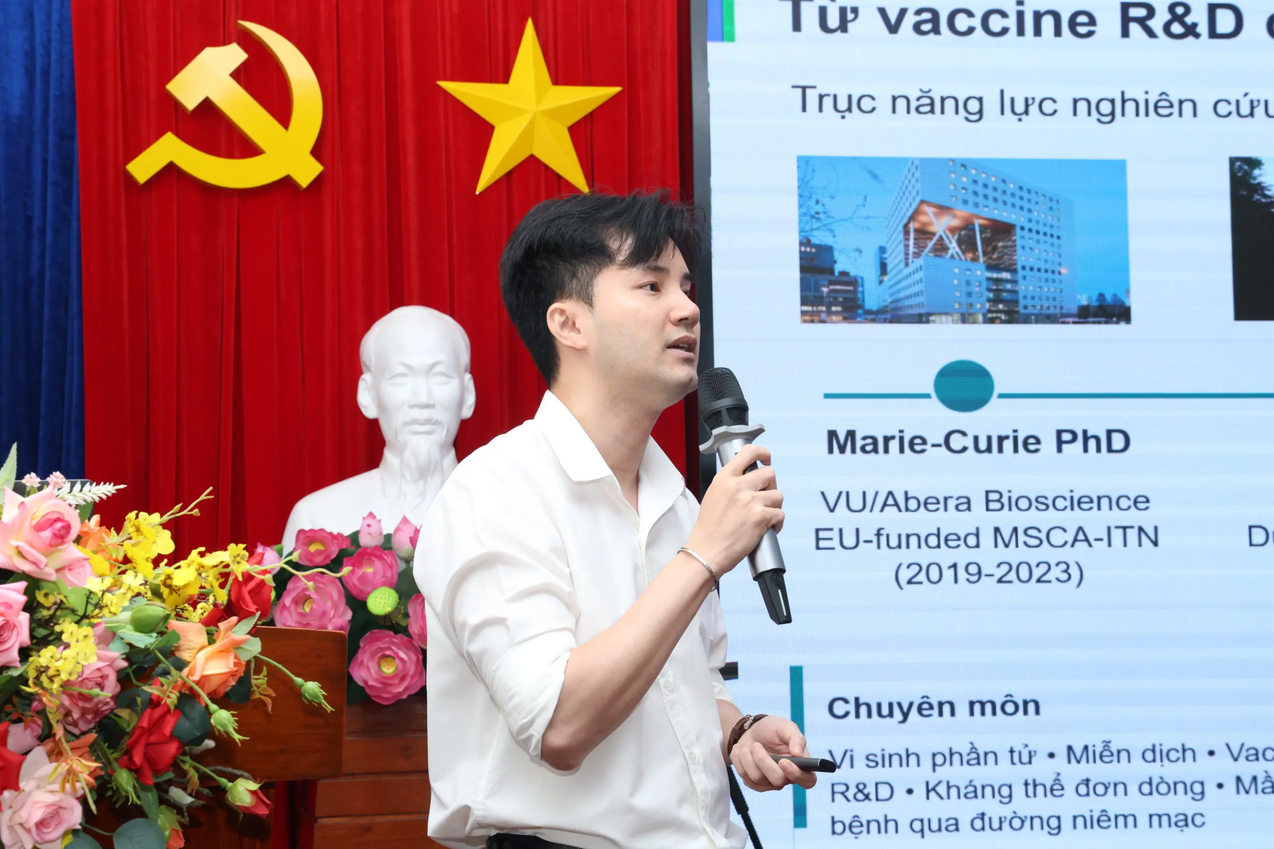 ĐHQG-HCM thúc đẩy hợp tác nghiên cứu, phát triển vắc xin phục vụ sức khỏe cộng đồng - Gallery 4