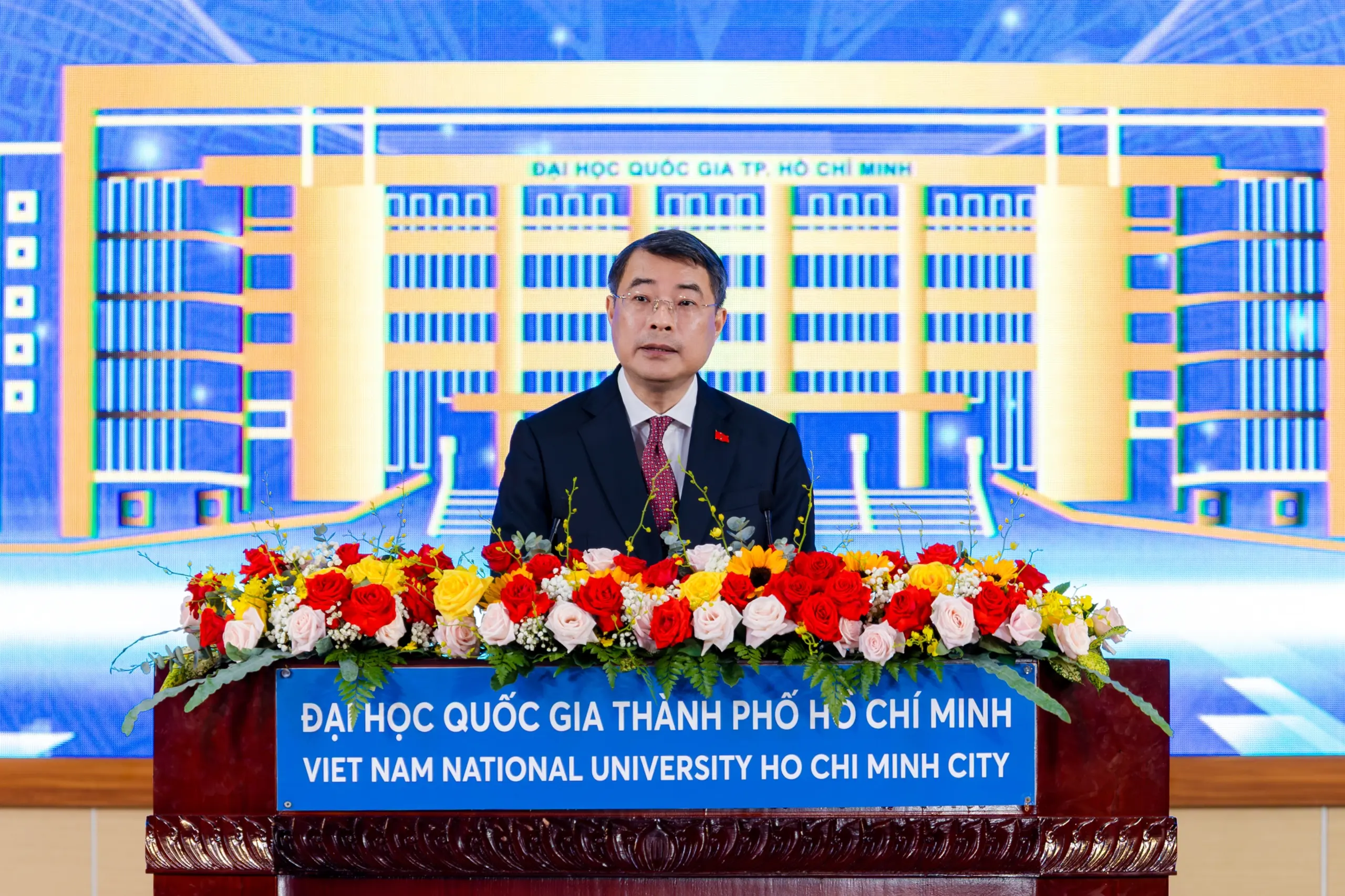 Thủ tướng Lê Minh Hưng: Tạo cơ chế đặc thù để ĐHQG-HCM phát triển theo mô hình đại học nghiên cứu đẳng cấp thế giới * - Gallery 2