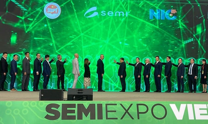 Đại học Quốc gia Thành phố Hồ Chí Minh tham gia Triển lãm ngành công nghiệp bán dẫn Việt Nam 2024 – SEMIExpo Viet Nam 2024 - Gallery 3