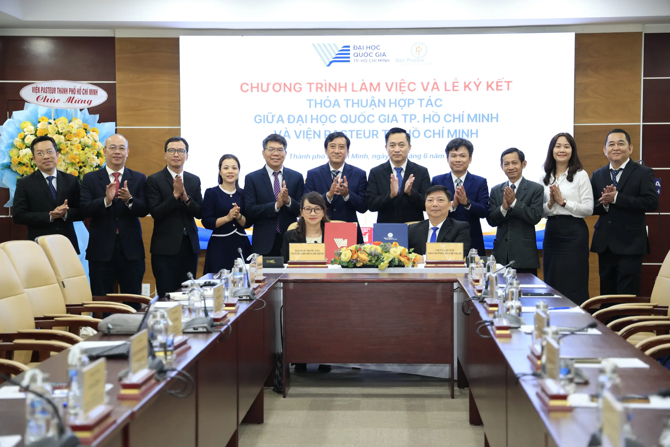 ĐHQG-HCM và Viện Pasteur TP.HCM hợp tác đẩy mạnh đào tạo, nghiên cứu và chăm sóc sức khỏe cộng đồng