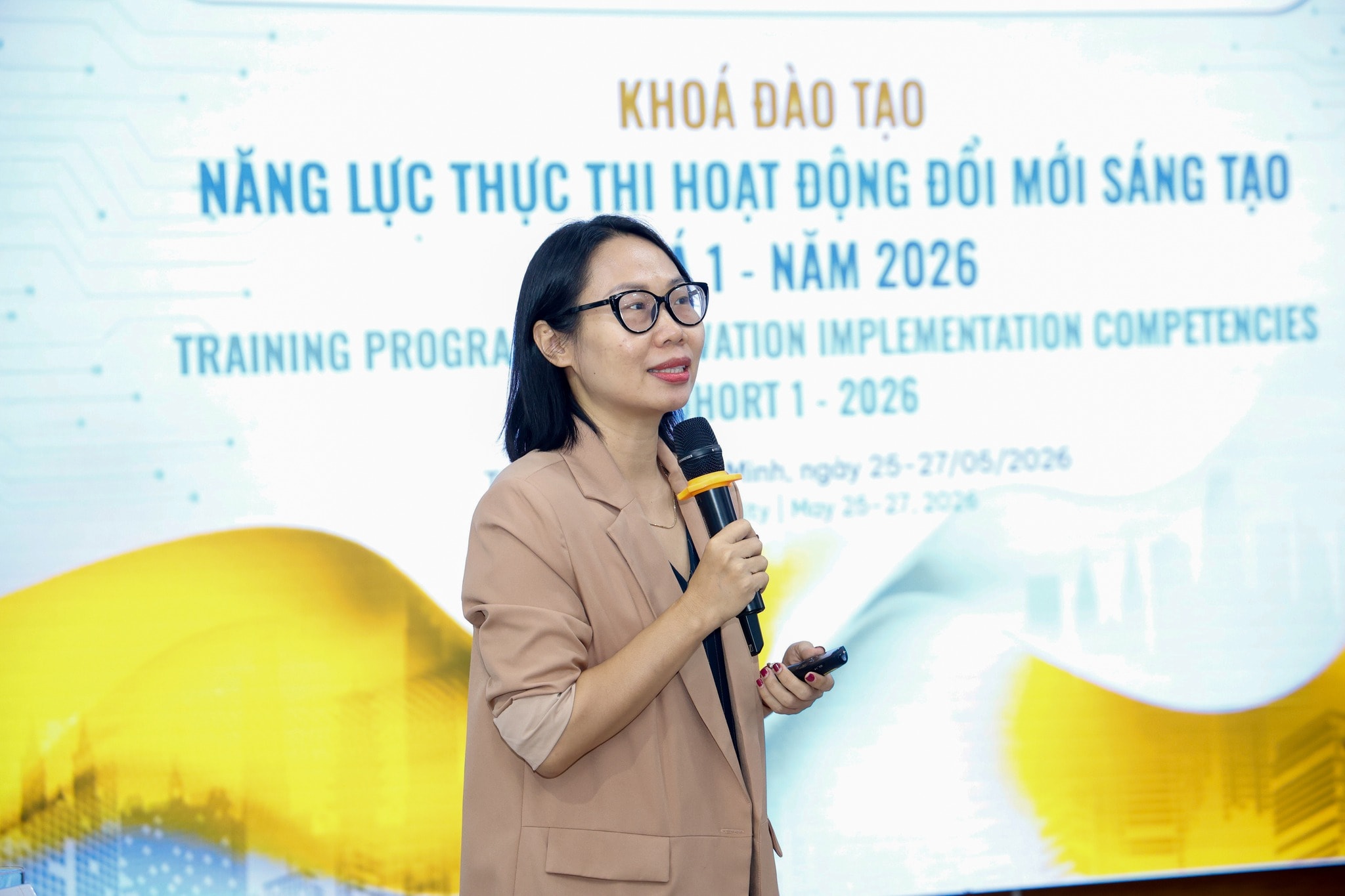 CHÍNH THỨC KHAI MẠC KHÓA ĐÀO TẠO NÂNG CAO NĂNG LỰC THỰC THI HOẠT ĐỘNG ĐỔI MỚI SÁNG TẠO