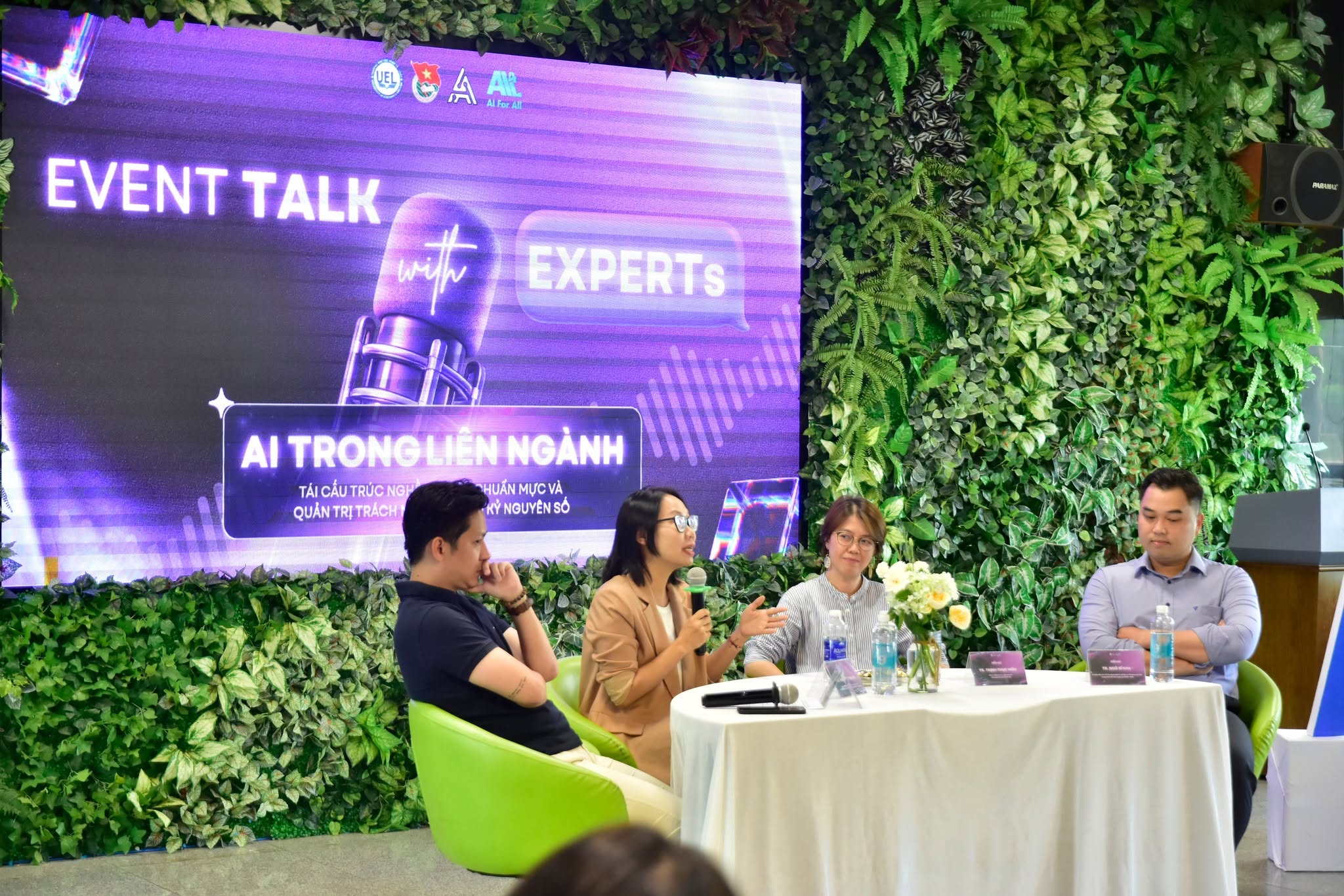 CHUYÊN GIA VIH ĐỒNG HÀNH CÙNG AI FOR ALL SEASON 2: LAN TỎA TRI THỨC VỀ AI VÀ ĐỔI MỚI SÁNG TẠO