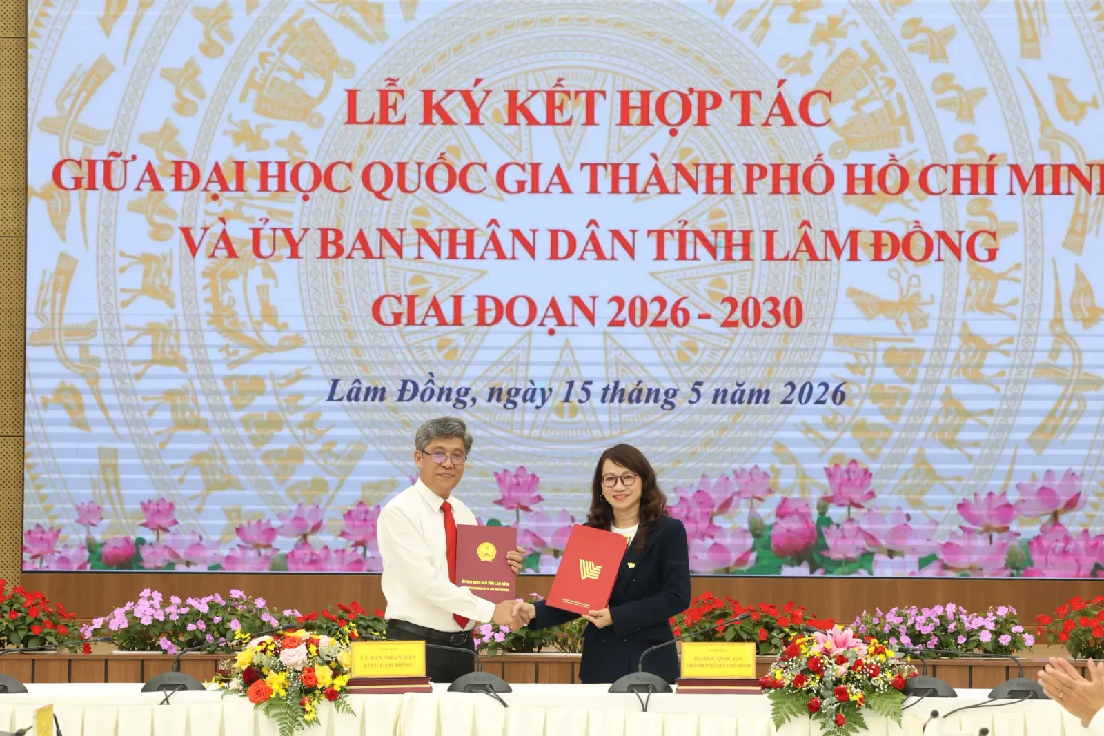 ĐHQG-HCM hợp tác với UBND tỉnh Lâm Đồng thúc đẩy khoa học công nghệ, đổi mới sáng tạo và phát triển nguồn nhân lực